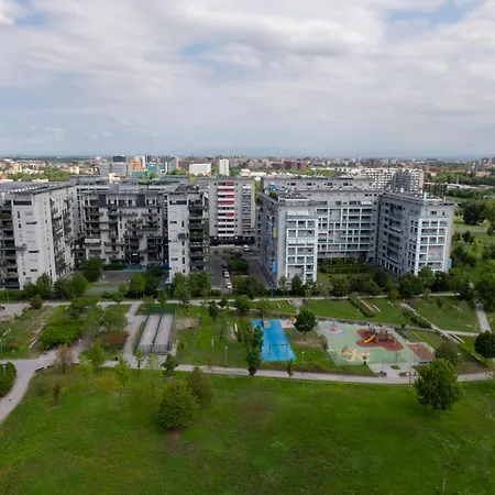 Skyline House - Free Parking & Terrace Lejlighed *