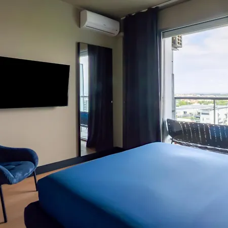 Skyline House - Free Parking & Terrace Apartman Milánó